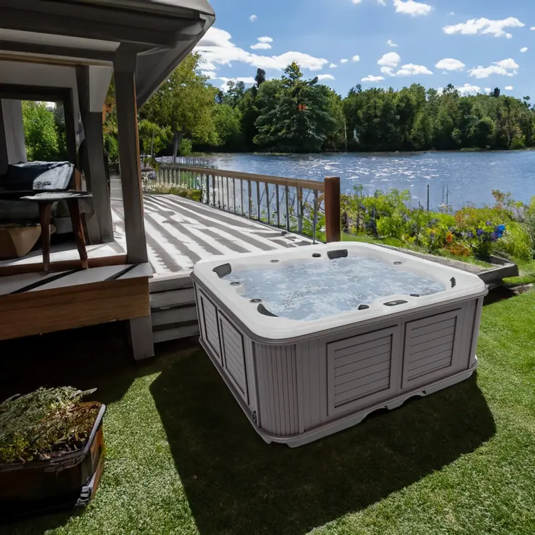 Arctic Spas Klondiker